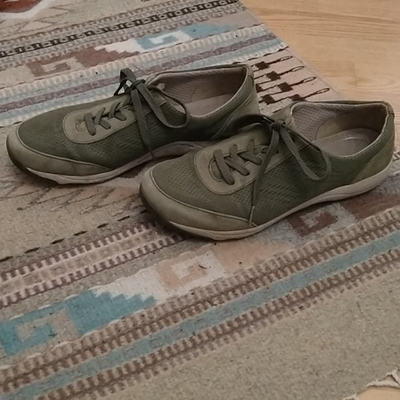 Olive green dansko sneakers/tennis shoes - Picture 2 of 5